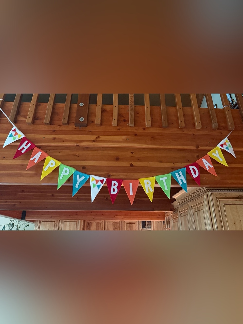 🎉 Handmade Happy Birthday Multicolor Felt Pennant Banner - Party Garland